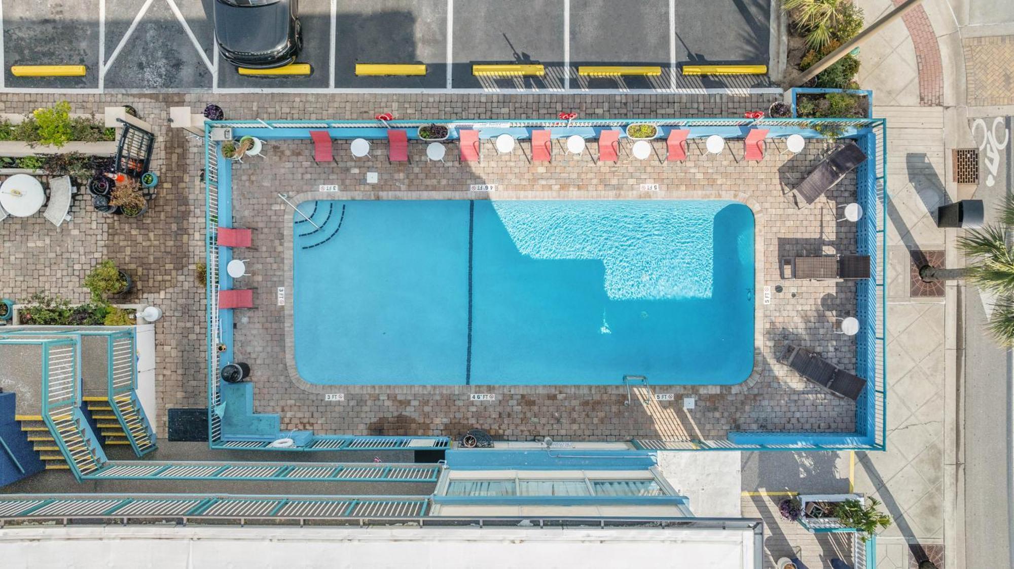 Ocean 5 Hotel Myrtle Beach Exterior photo